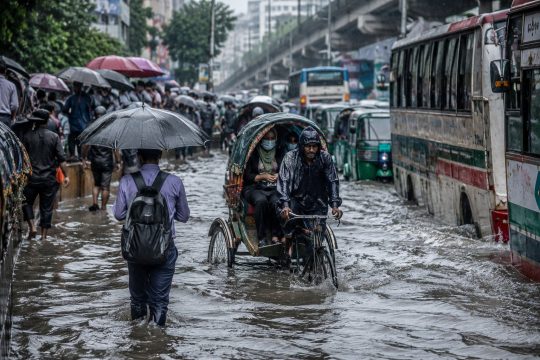 The Quiet Endurance of Dhaka’s Commuters: How Monsoon Rains Turn Every Workday Into a Struggle