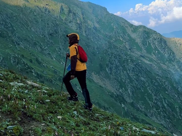 Traveling is the Best Education and Its Importance in Life